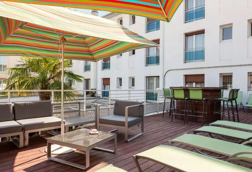 호텔 The Originals City, Hôtel Les Thermes De L Avenue, Dax