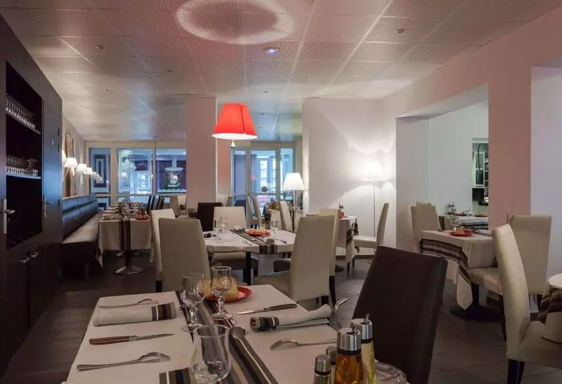 호텔 The Originals City, Hôtel Les Thermes De L Avenue, Dax