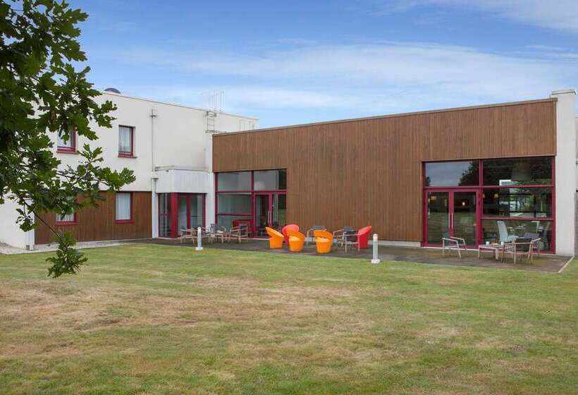 בית מלון כפרי The Originals City, Plume Hôtel, Bressuire