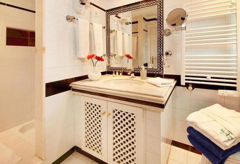 فندق Villa Esmeralda