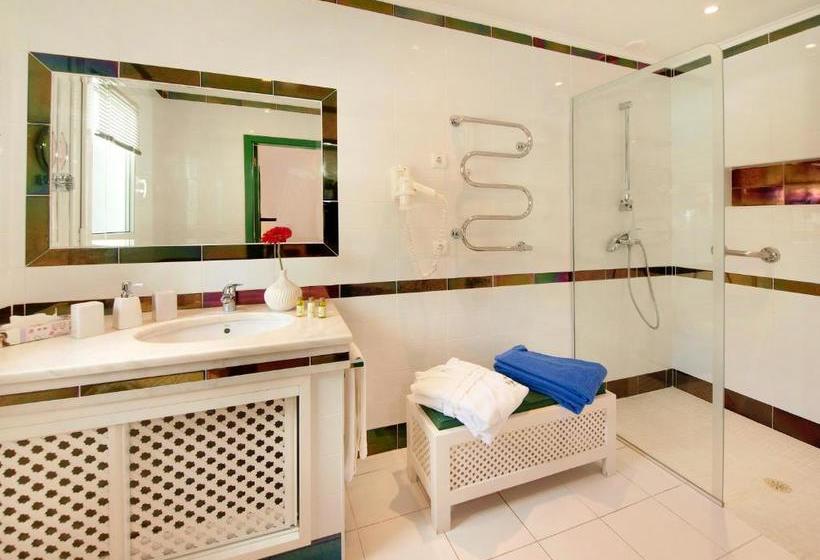 فندق Villa Esmeralda