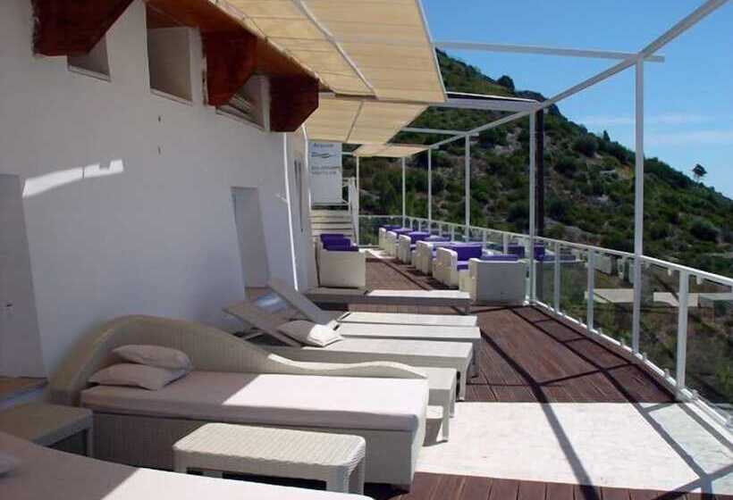 בית מלון כפרי Villa Scapone