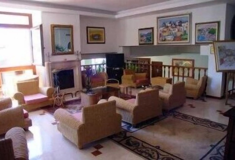 בית מלון כפרי Villa Scapone