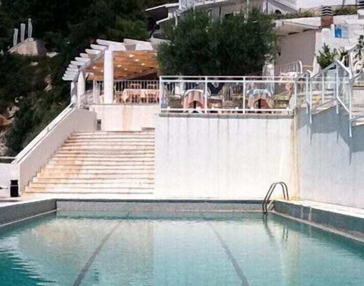 בית מלון כפרי Villa Scapone