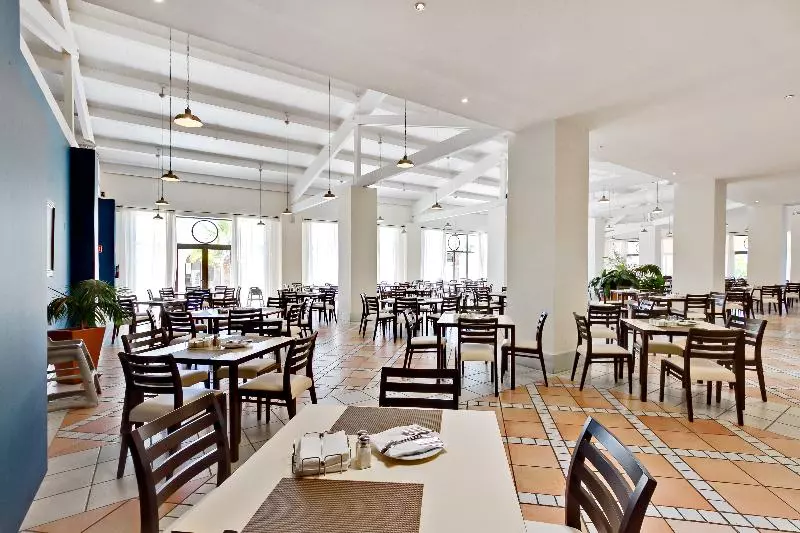 Курорт Impressive Playa Granada Golf