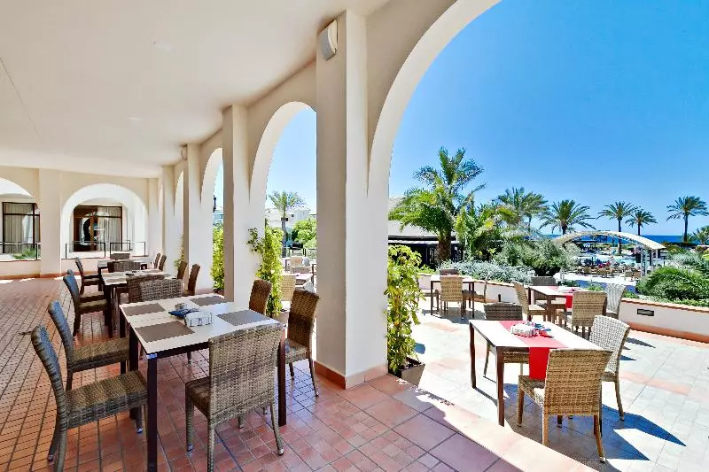 Курорт Impressive Playa Granada Golf