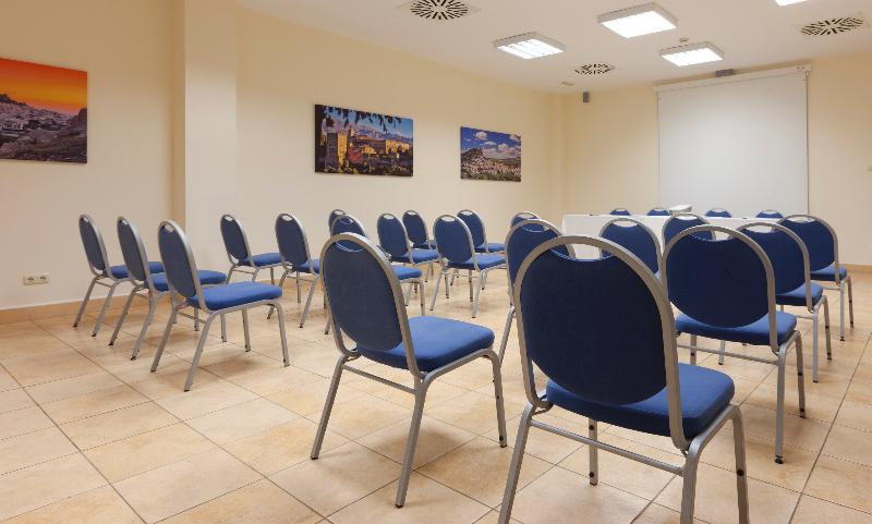 استراحتگاه Impressive Playa Granada Golf