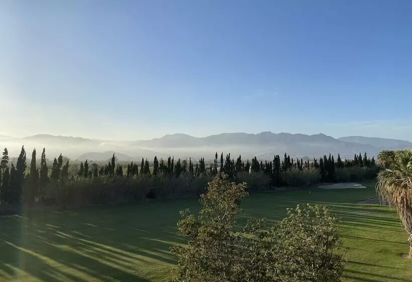 Курорт Impressive Playa Granada Golf