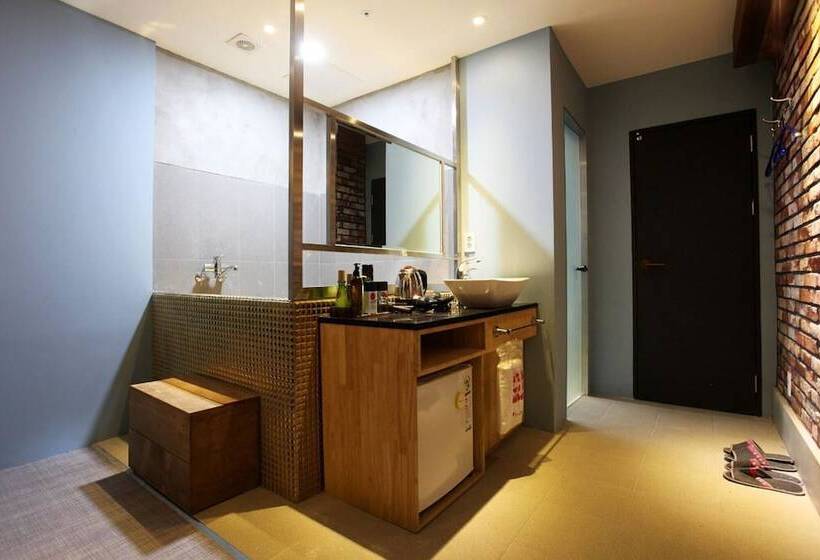 Motell Ansan Yaja Ansan Jungang