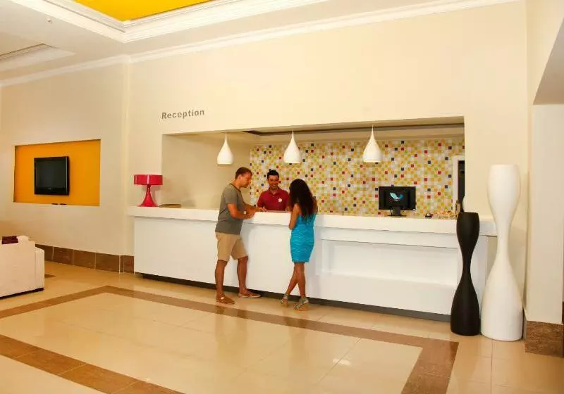 Aska Bayview Resort – All Inclusive