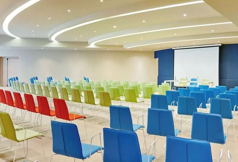 هتل Capovaticano Resort Thalasso Spa