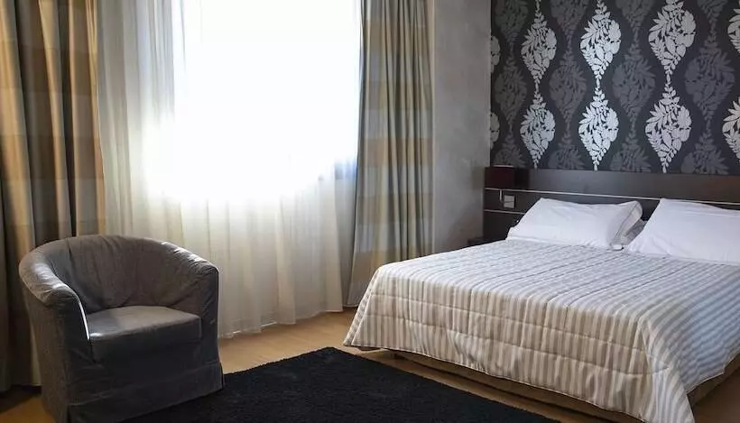 בית מלון כפרי Casta