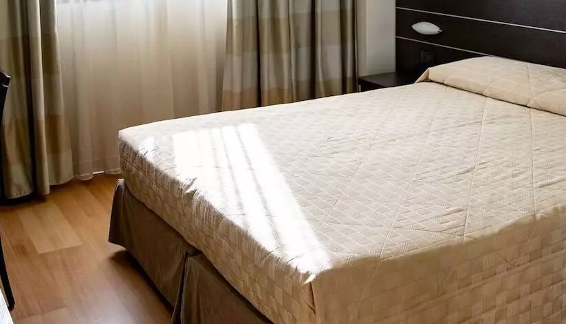 בית מלון כפרי Casta