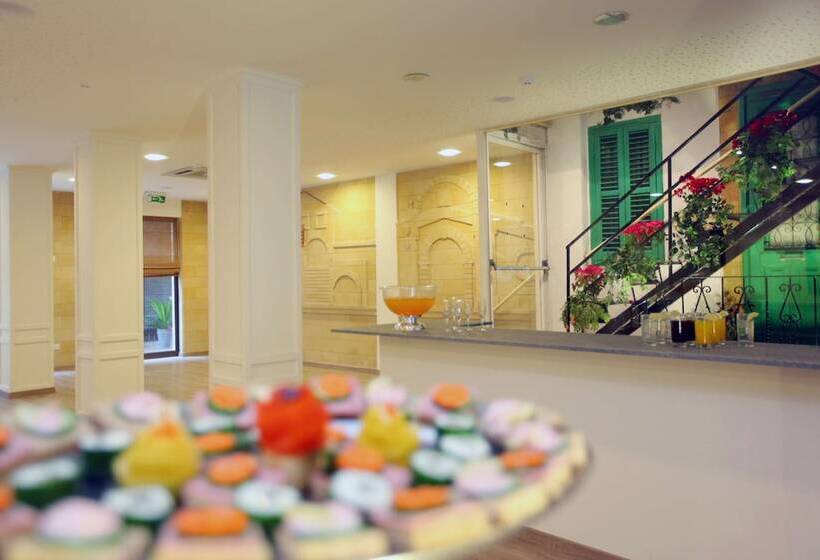 Centrum Hotel   City Center