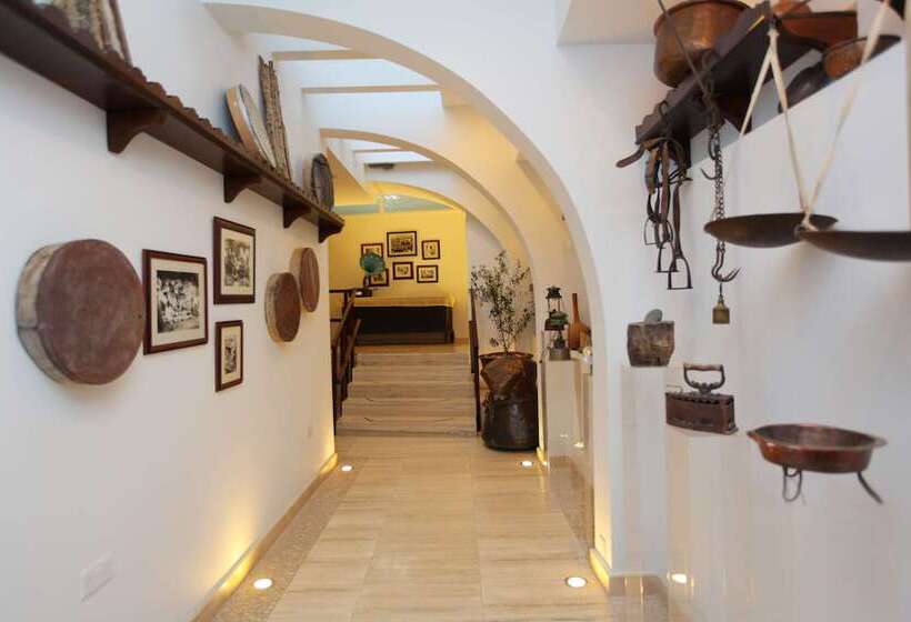 Centrum Hotel   City Center