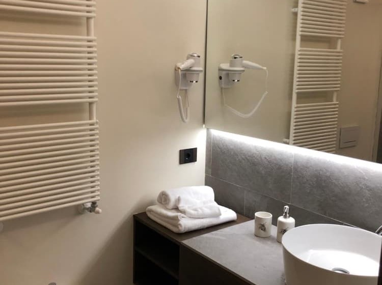 בית מלון כפרי De Champoluc