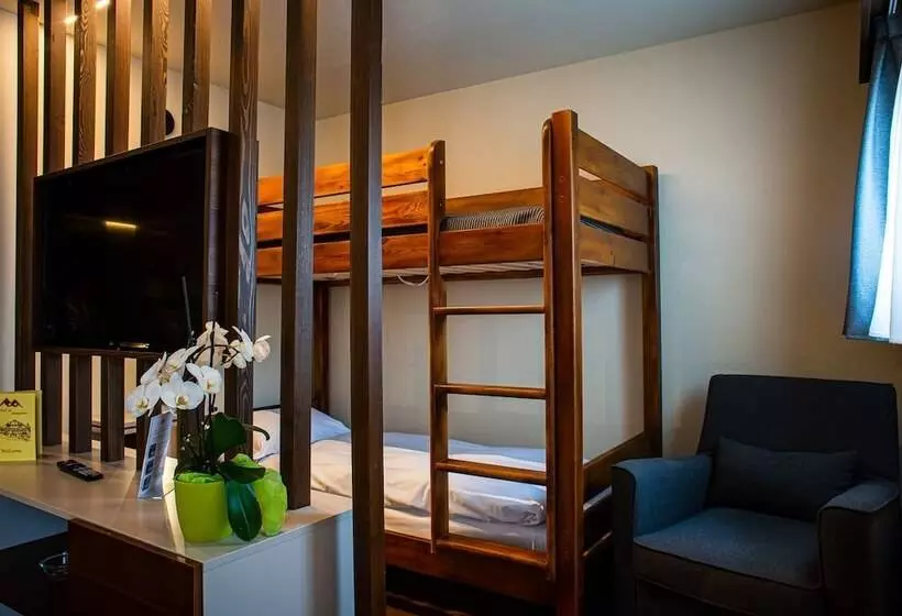 فندق De Champoluc