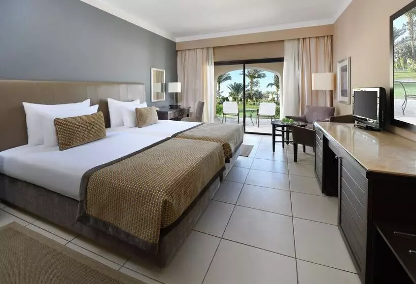 استراحتگاه JAZ Aquamarine