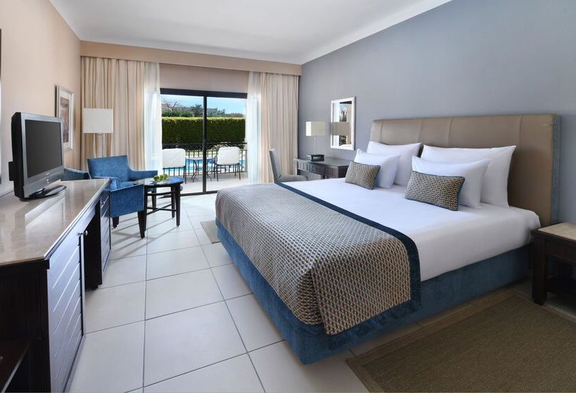 استراحتگاه JAZ Aquamarine