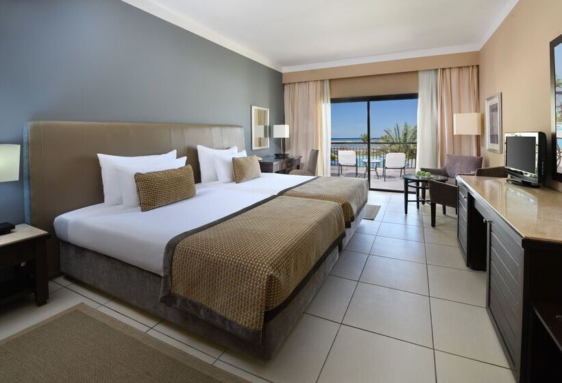 استراحتگاه JAZ Aquamarine