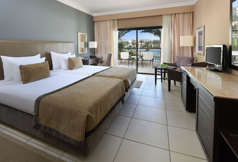 استراحتگاه JAZ Aquamarine