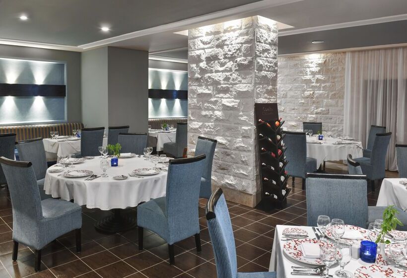 استراحتگاه JAZ Aquamarine