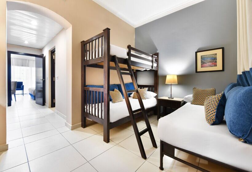 استراحتگاه JAZ Aquamarine