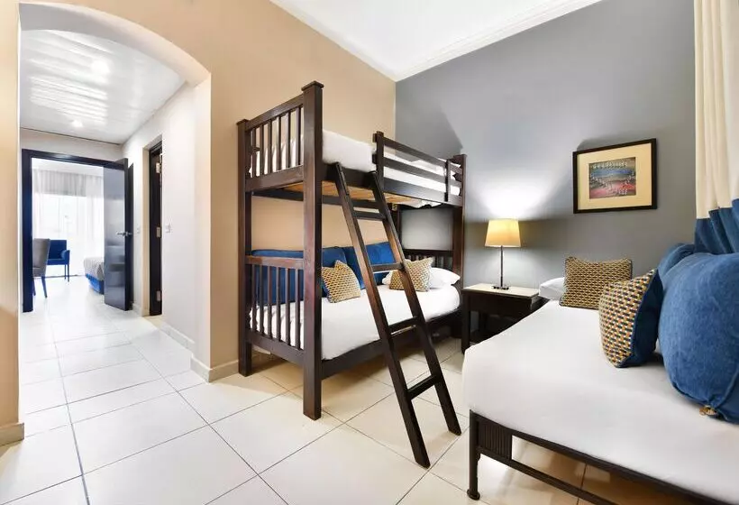 استراحتگاه JAZ Aquamarine