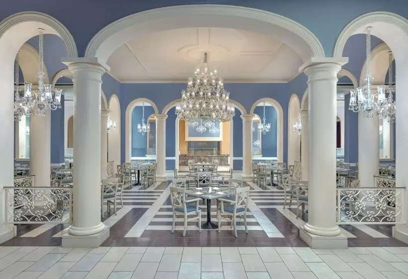 استراحتگاه JAZ Aquamarine