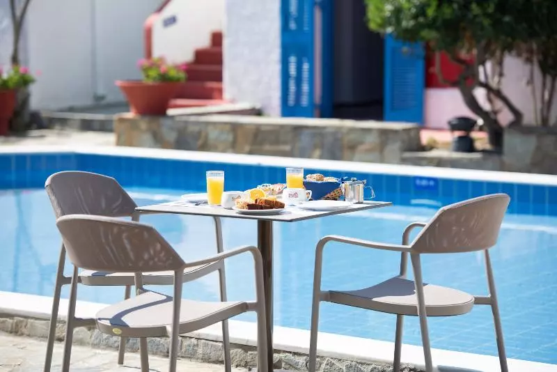 فندق Kirki Village   Adults Only