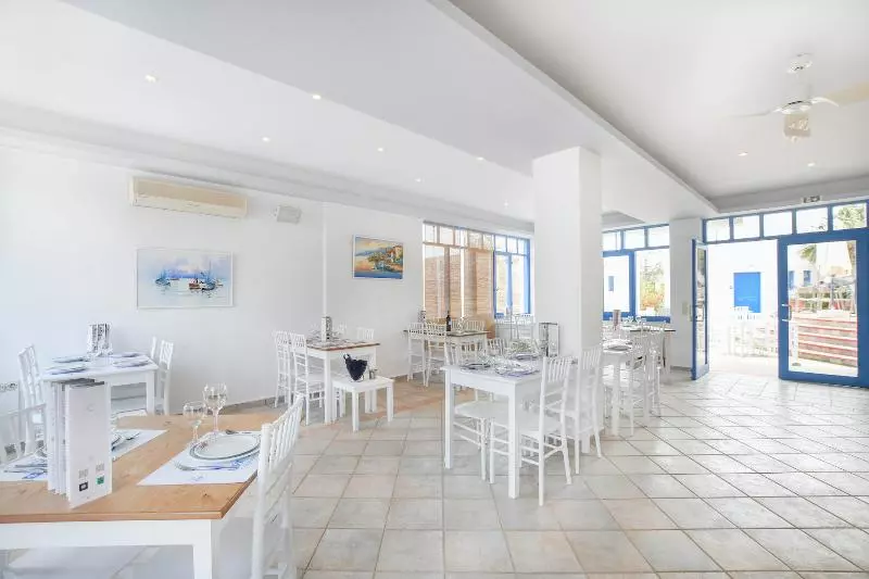 فندق Kirki Village   Adults Only