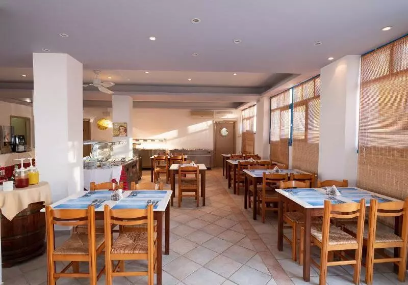 فندق Kirki Village   Adults Only