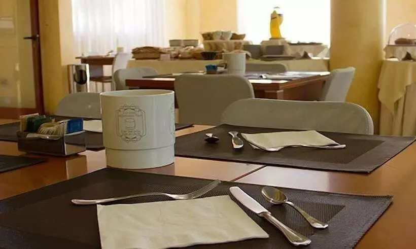 Отель Parco Serrone