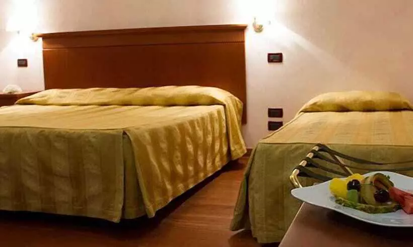 Отель Parco Serrone