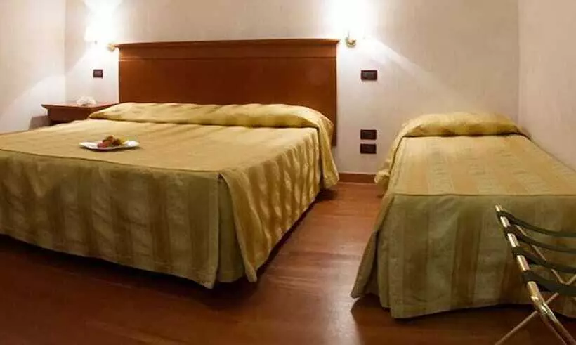 Отель Parco Serrone