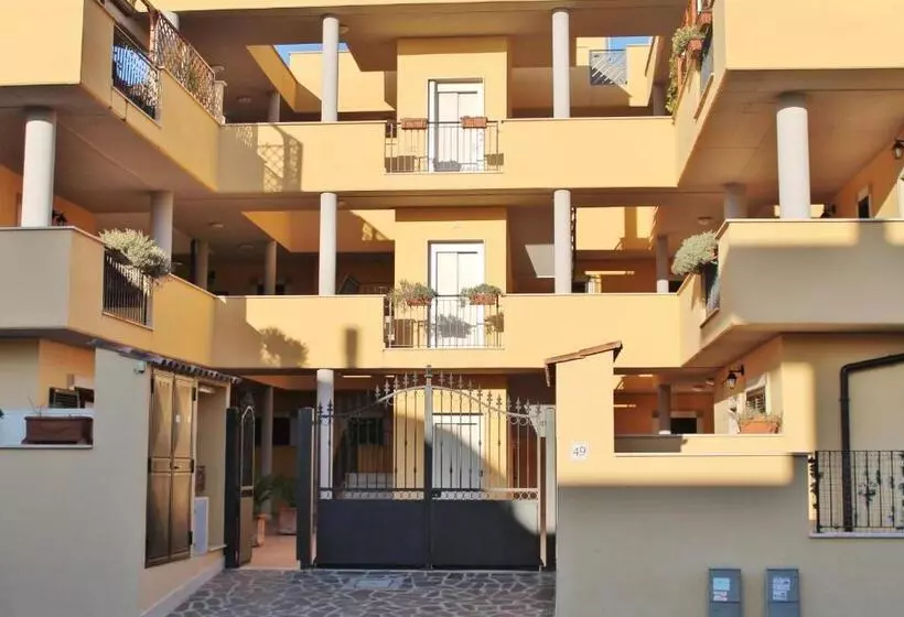 Отель La Maison Jolie