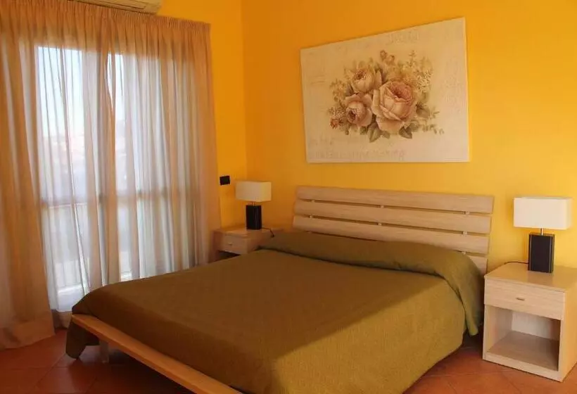 Отель La Maison Jolie