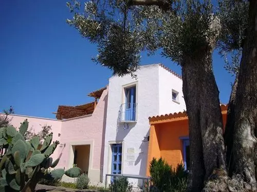 Отель S'acqua Sassa Resort