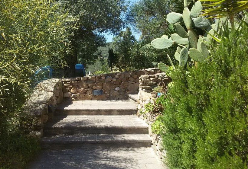 Hotel S'acqua Sassa Resort