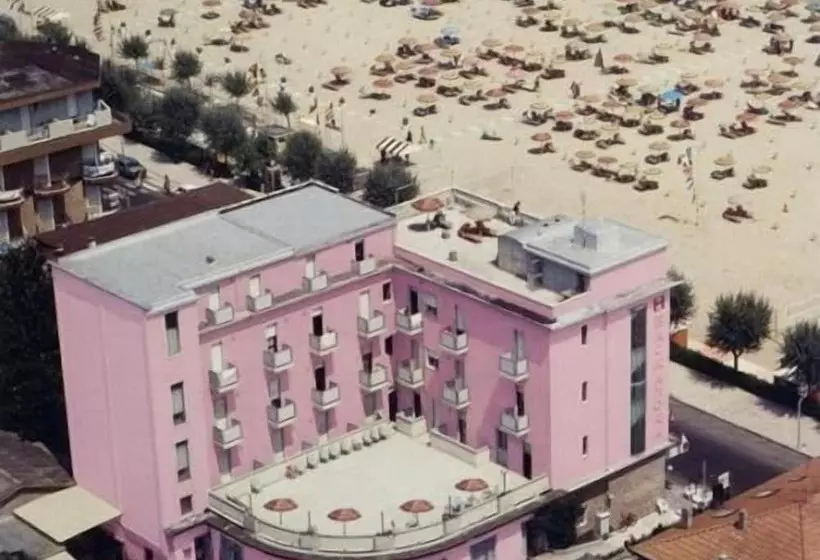 Hotel Sacramora