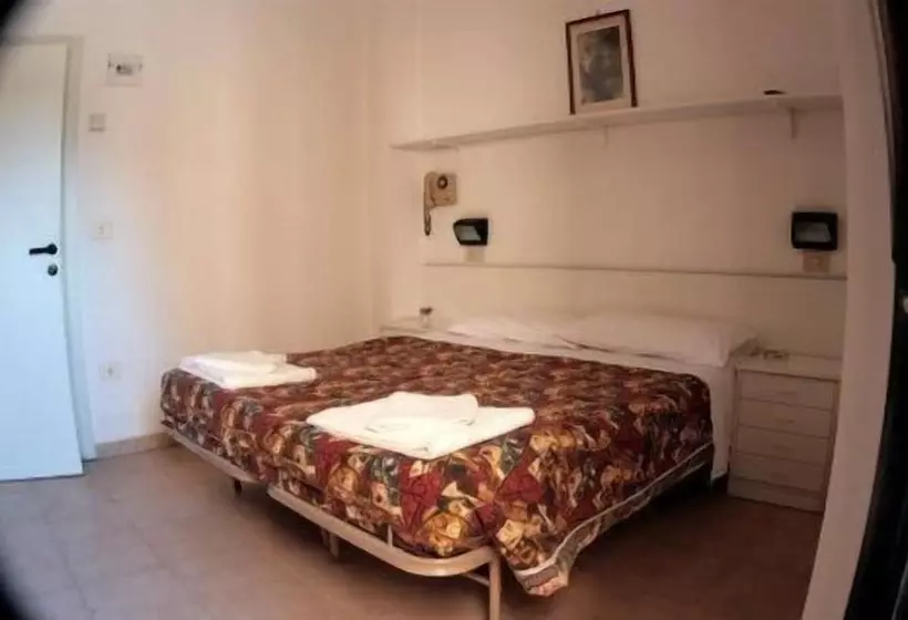 Hotel Sacramora