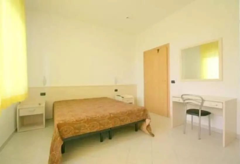 Hotel Sacramora