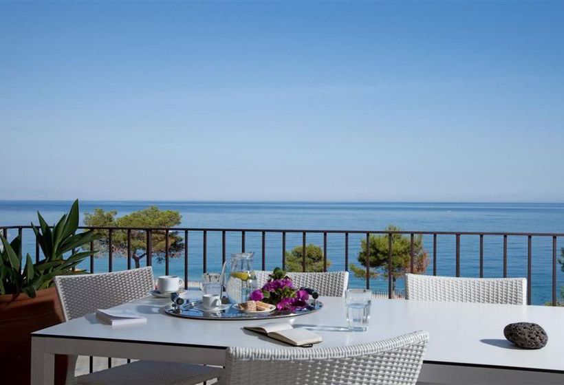 Отель Villa Oasis Residence