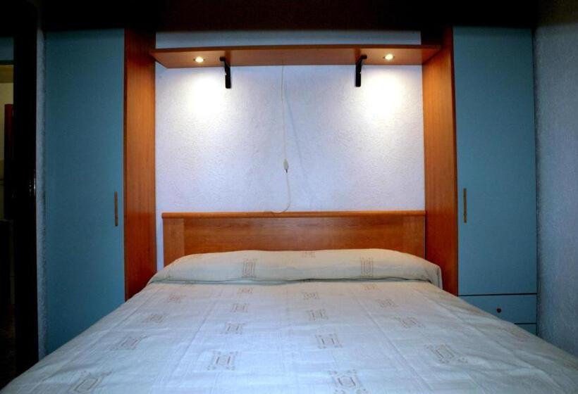 בית מלון כפרי Villaggio Mascia