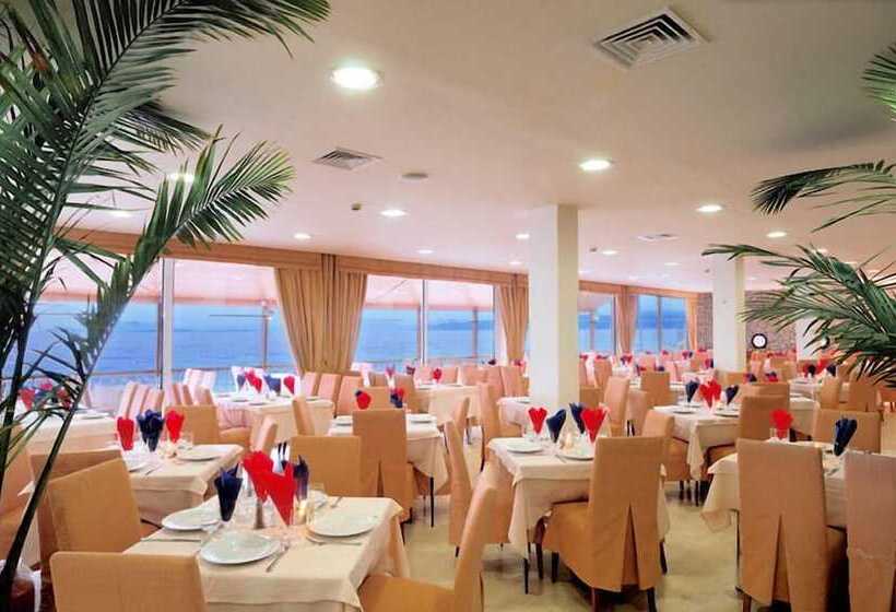 Kinetta Beach Resort And Spa