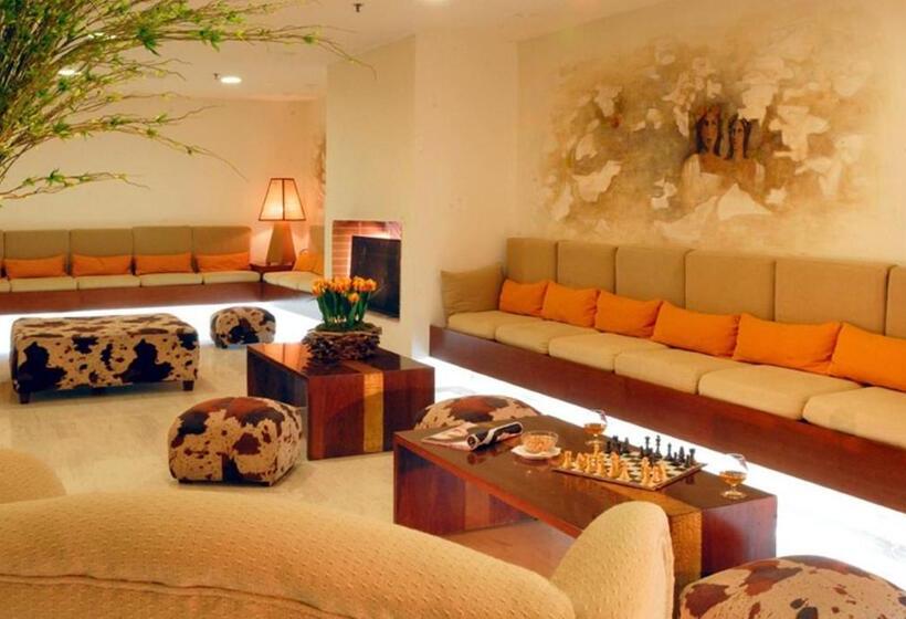 Kinetta Beach Resort And Spa