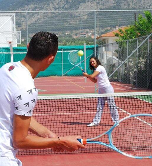 Kinetta Beach Resort And Spa