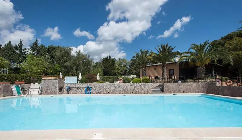 אתר נופש Happy Village & Camping