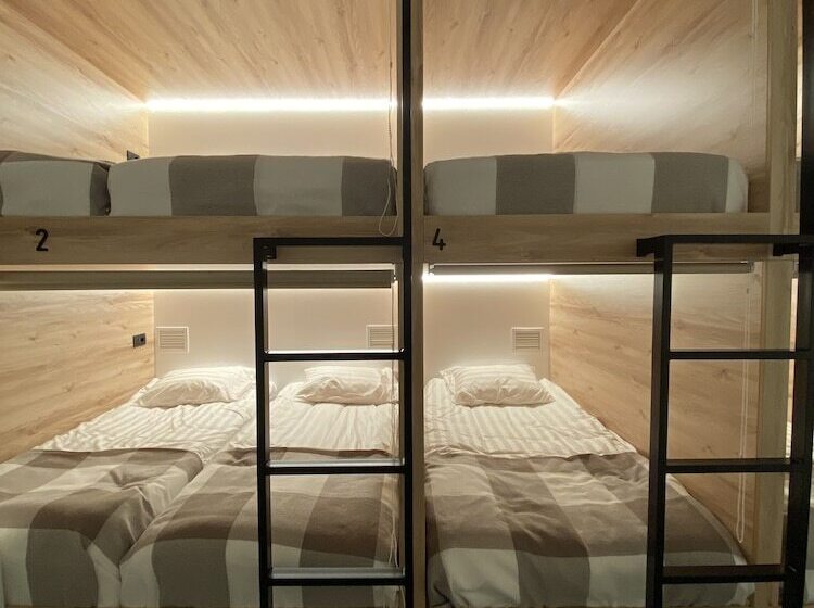 Sleep Lounge Terminal D   Hostel