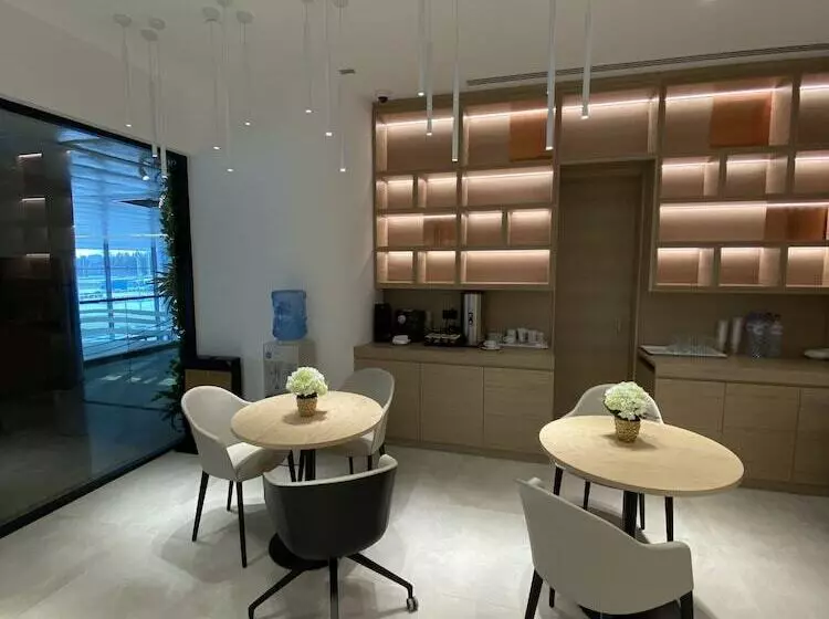 Sleep Lounge Terminal D   Hostel